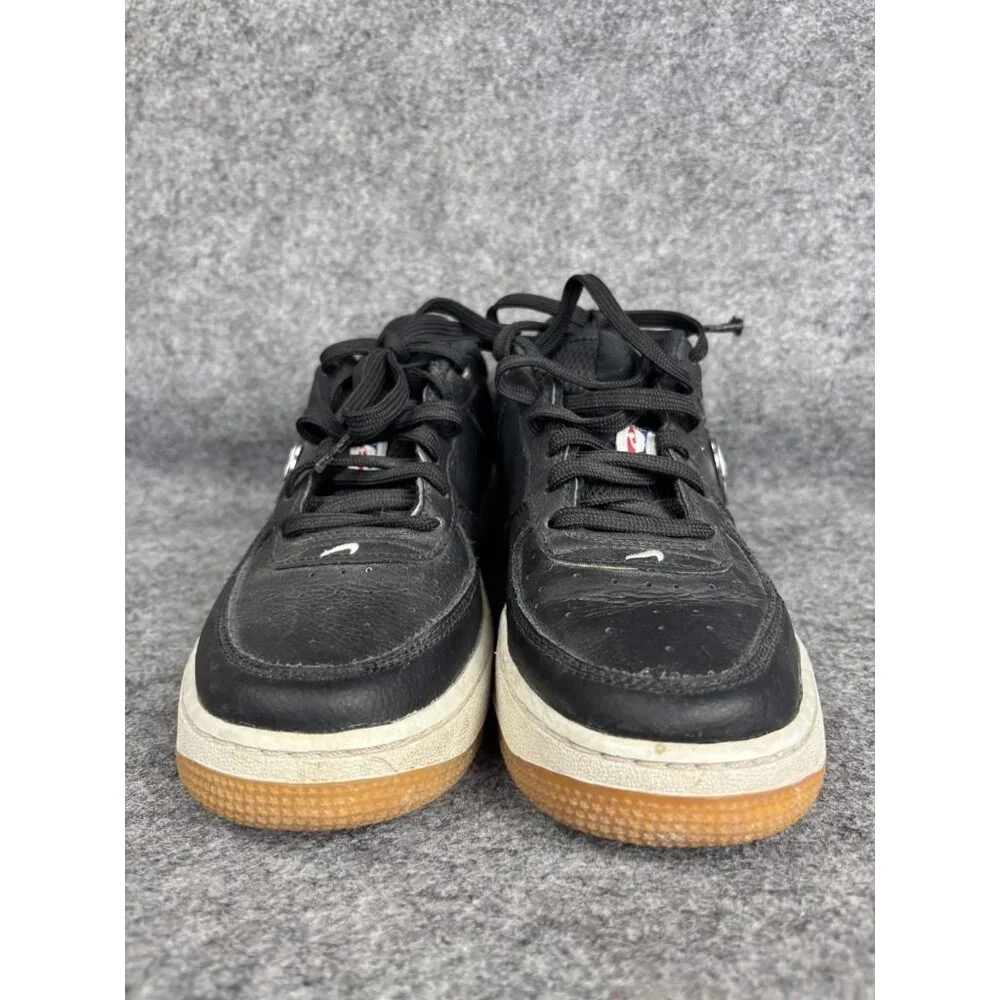 Nike Air Force 1 Low Shoes Youth Size 6.5Y Black Gray Gum‎ NBA Patch CT3842-001